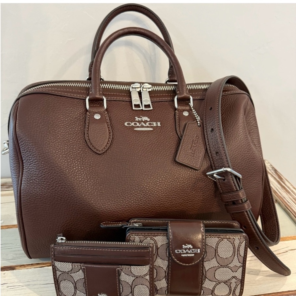 Coach Maple Large Rowan With Matching Wallet and Card Holder